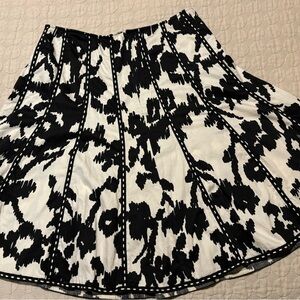 Beautiful Cabi cotton skirt